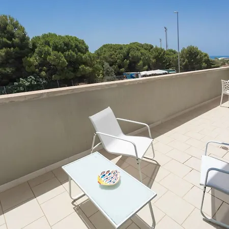 Bilocale Mediterraneo Apartment *